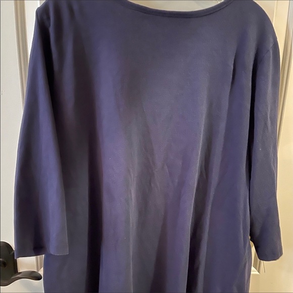 Denim 24/7 Studded Neckline Shirt Size 1X Navy - Picture 2 of 2